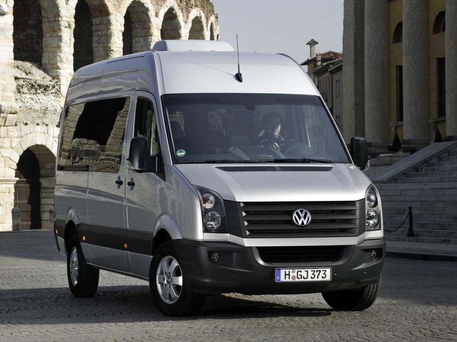  Volkswagen Crafter High Roof Bus 2011 года  (фото 2 из 8)